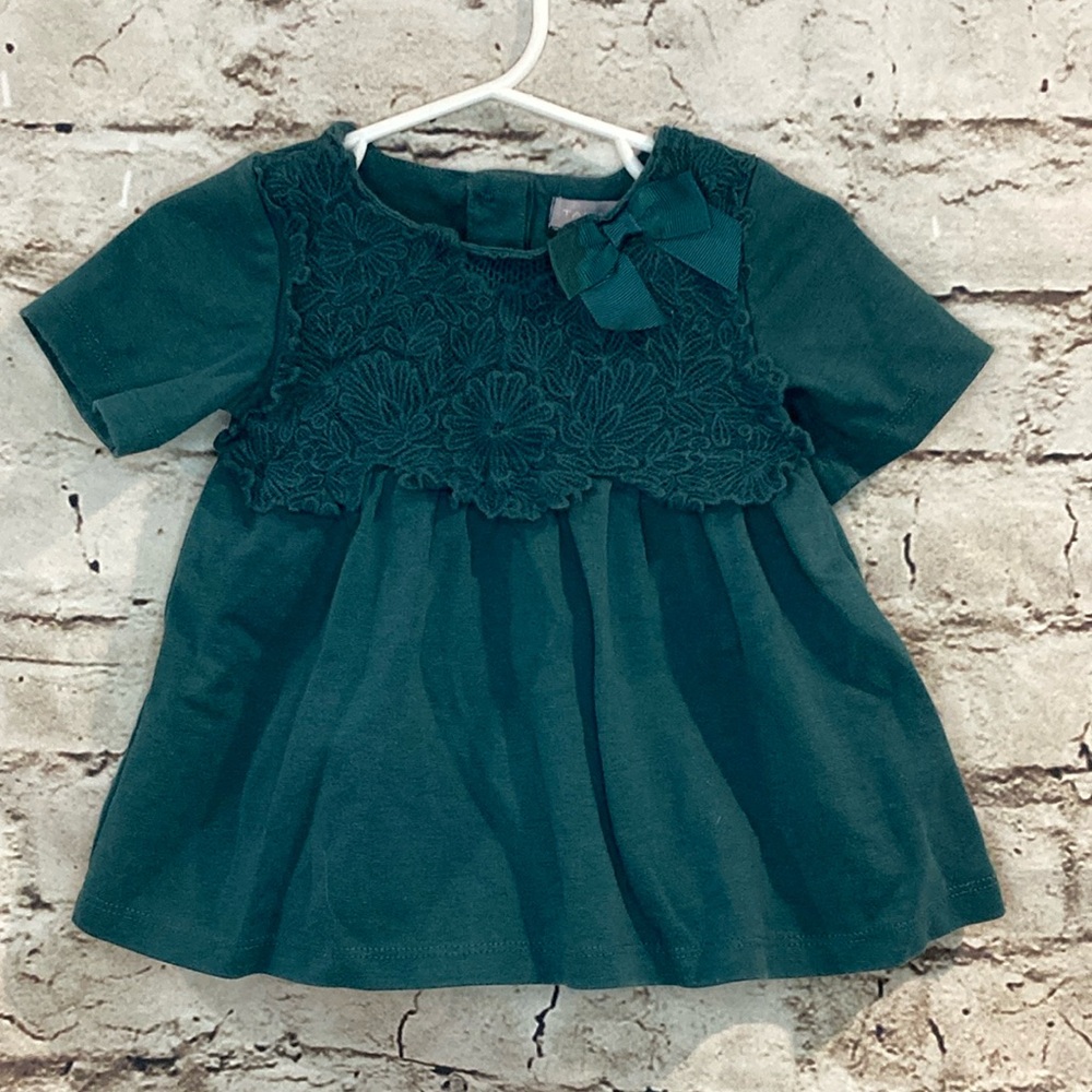 Tahari infant top